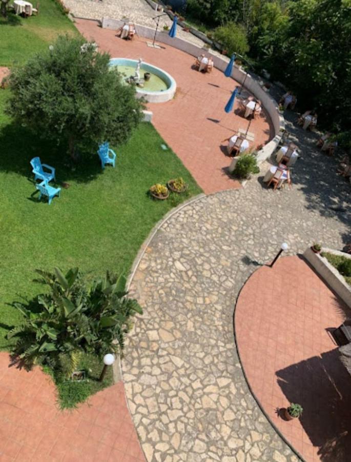 Hotel Parco Delle Rose Acquappesa Exterior foto